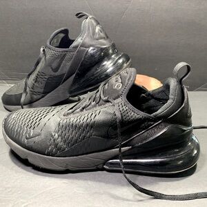 Nike Air Max 270 Men’s Sneakers Triple Black Shoe Size - 12